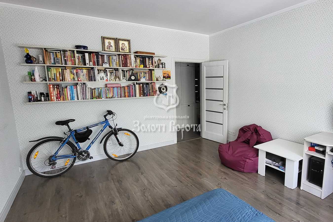 Продажа 2-комнатной квартиры 57 м², Метрологическая ул., 111