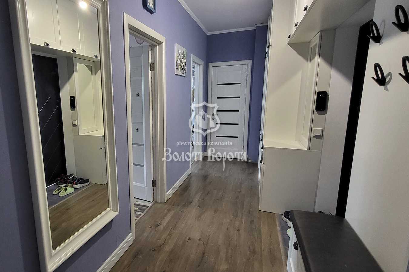 Продажа 2-комнатной квартиры 57 м², Метрологическая ул., 111