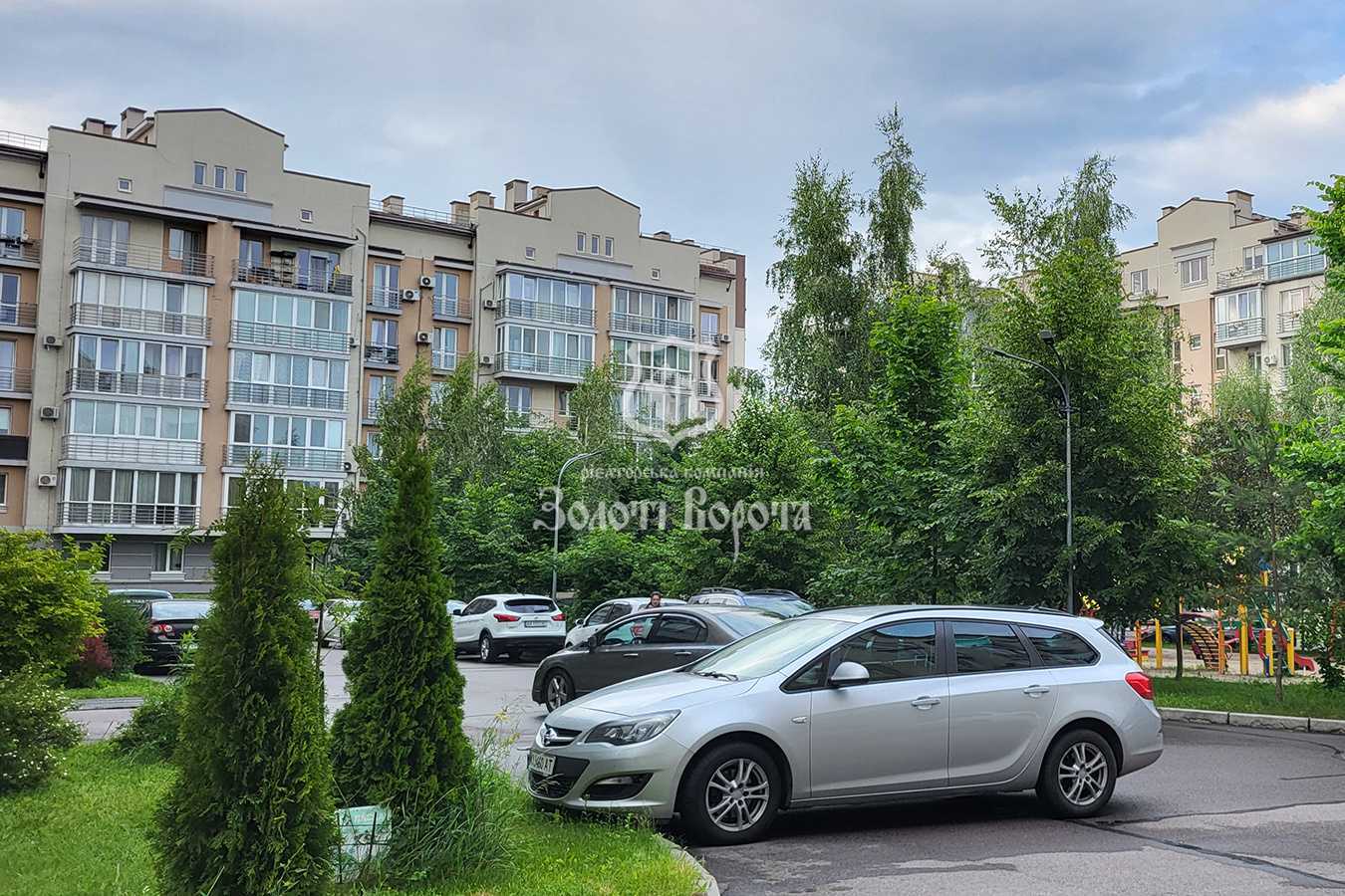 Продажа 2-комнатной квартиры 57 м², Метрологическая ул., 111