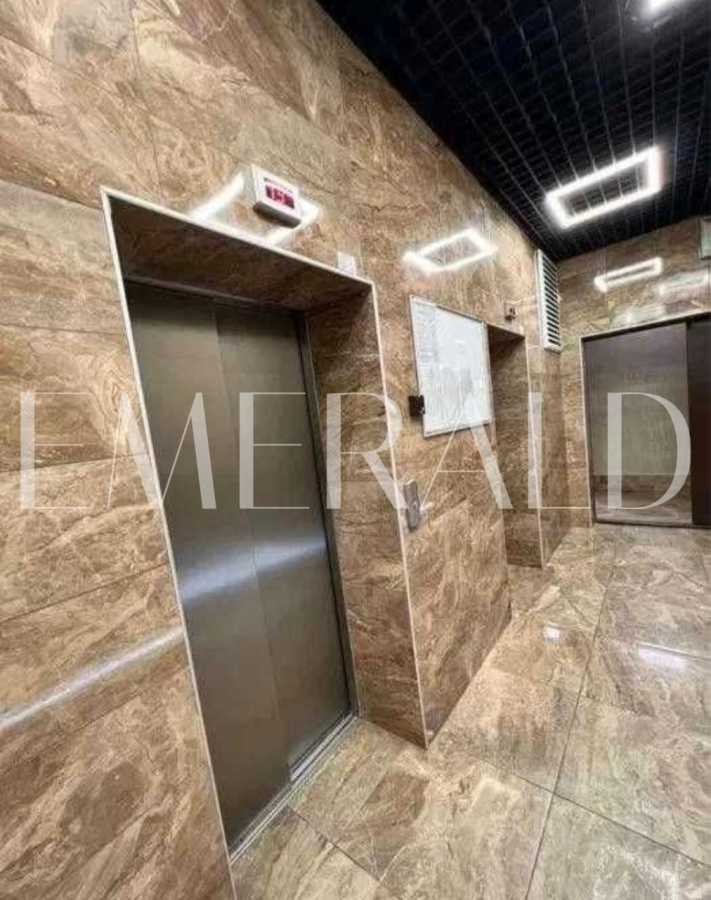 Продаж 1-кімнатної квартири 40.1 м², Каховська вул., 62