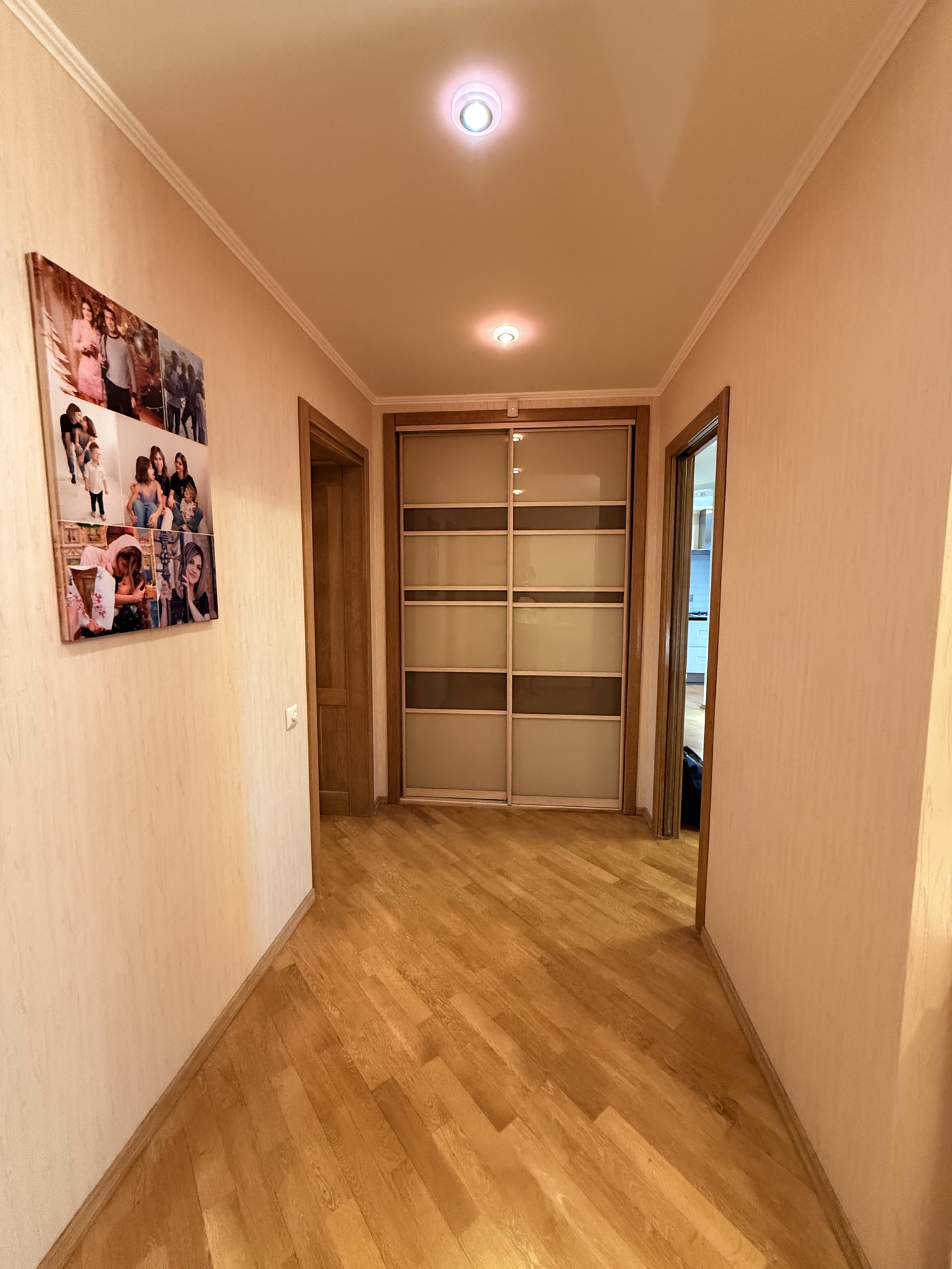 Продаж 4-кімнатної квартири 88 м², Кріпосна вул., 90А