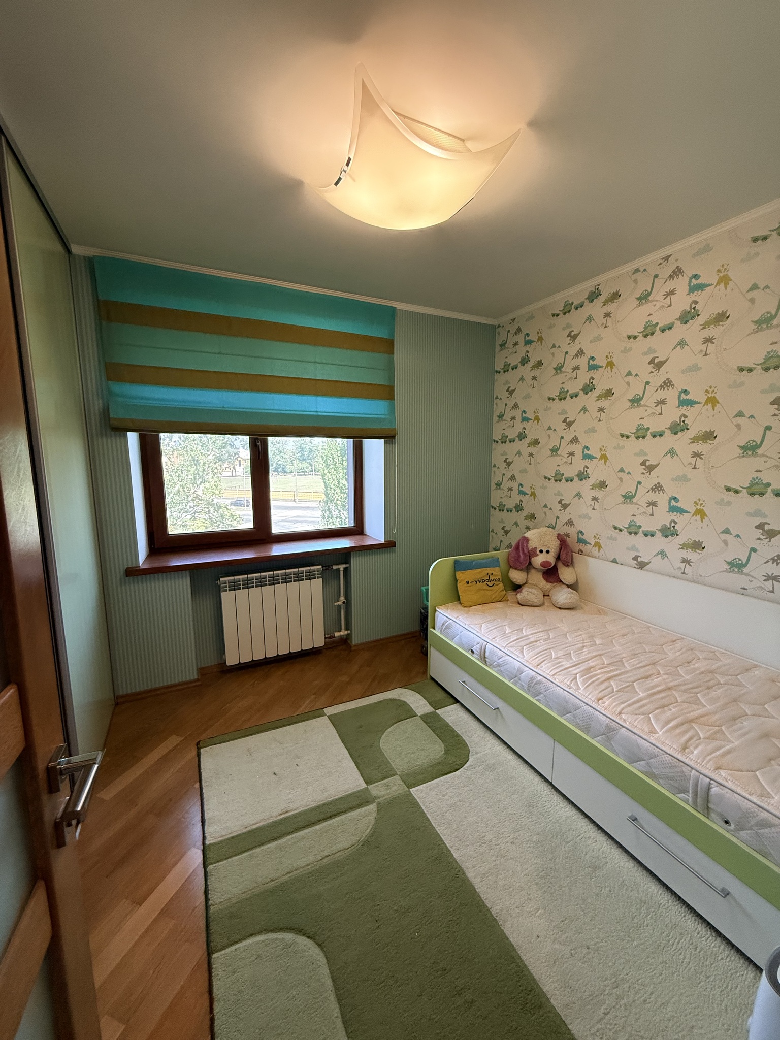 Продаж 4-кімнатної квартири 88 м², Кріпосна вул., 90А