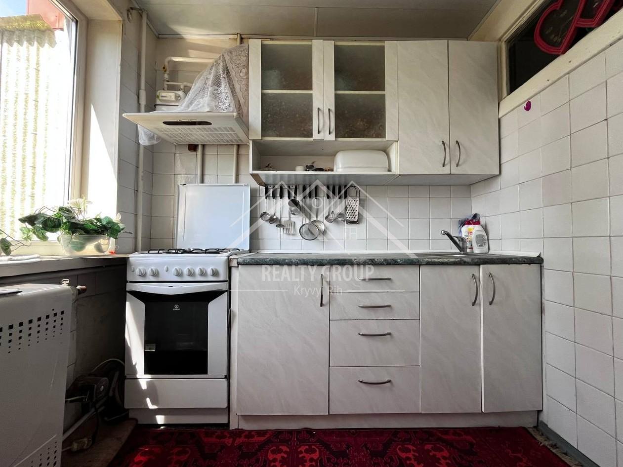 Продаж 4-кімнатної квартири 60 м², Павла Глазового вул., 17