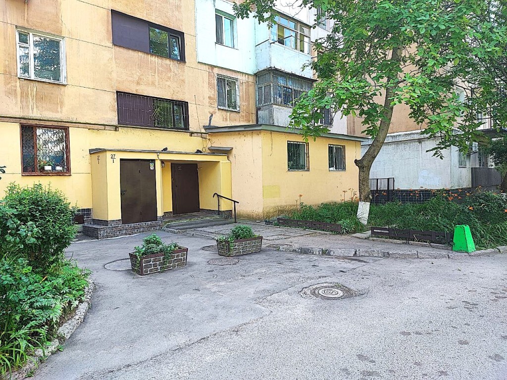 Продажа 2-комнатной квартиры 43 м², Генерала Бочарова ул., 27
