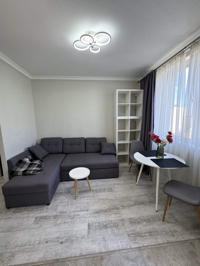 Оренда 1-кімнатної квартири 25 м², Малинова вул., 36
