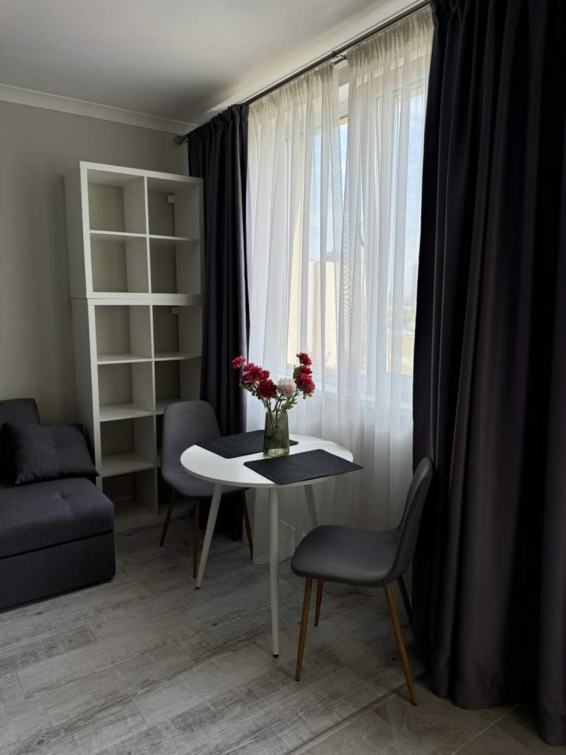 Оренда 1-кімнатної квартири 25 м², Малинова вул., 36