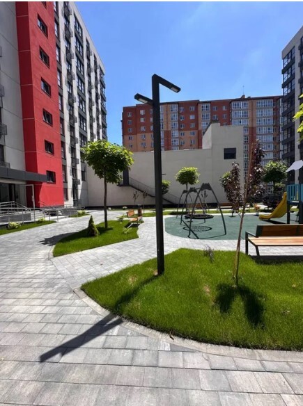 Продаж 3-кімнатної квартири 76 м², Запорізьке шосе