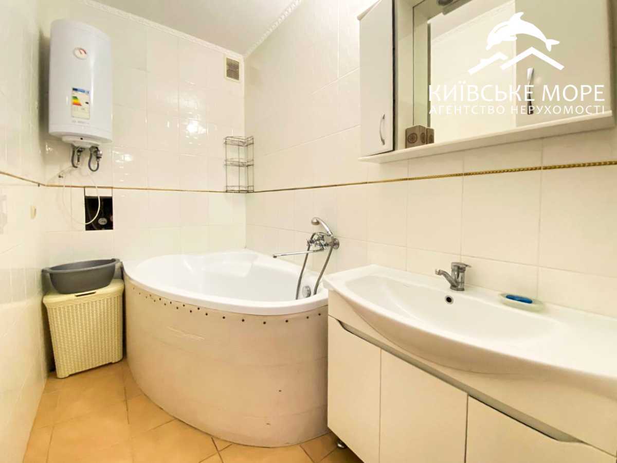 Аренда 2-комнатной квартиры 65 м², Воскресенская ул., 14Е