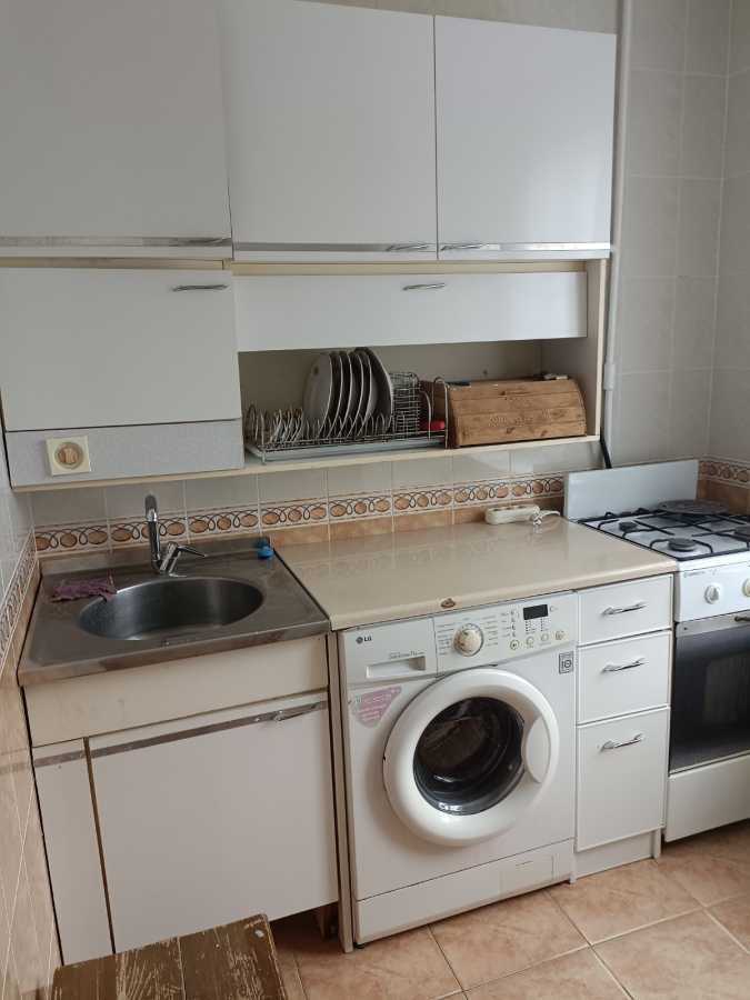 Оренда 2-кімнатної квартири 48 м², Березняківська вул., 16
