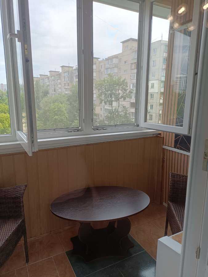 Оренда 2-кімнатної квартири 48 м², Березняківська вул., 16