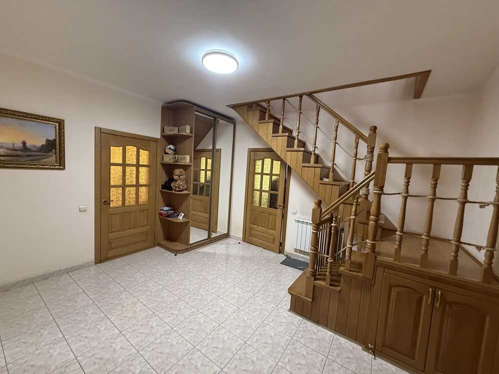 Продаж будинку 230 м², Горького вул.
