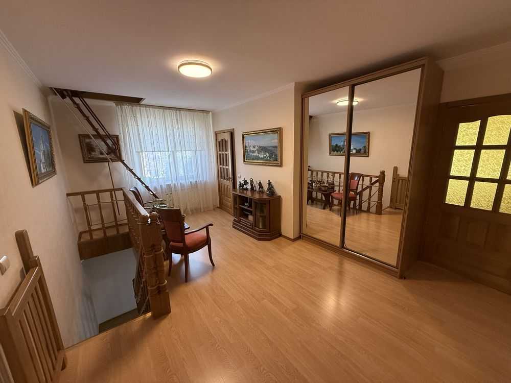 Продаж будинку 230 м², Горького вул.