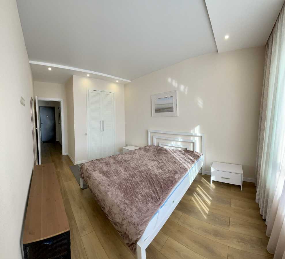 Оренда 1-кімнатної квартири 47 м², Кам’янська вул., 6