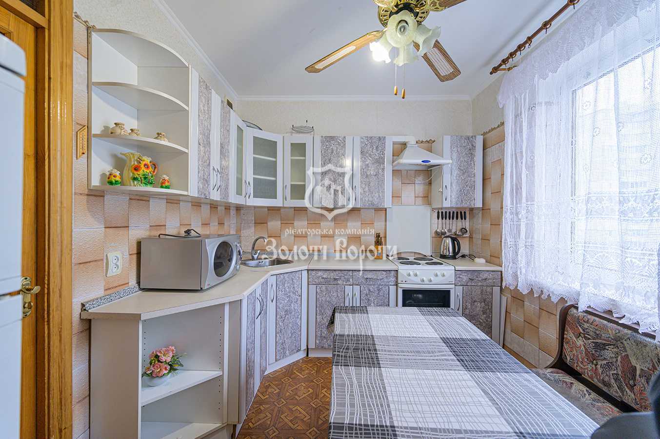Продаж 2-кімнатної квартири 59 м², Градинська вул., 10А