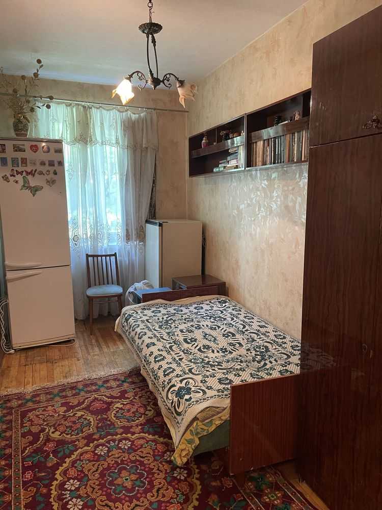 Оренда 3-кімнатної квартири 60 м², Авіаційна вул., 35