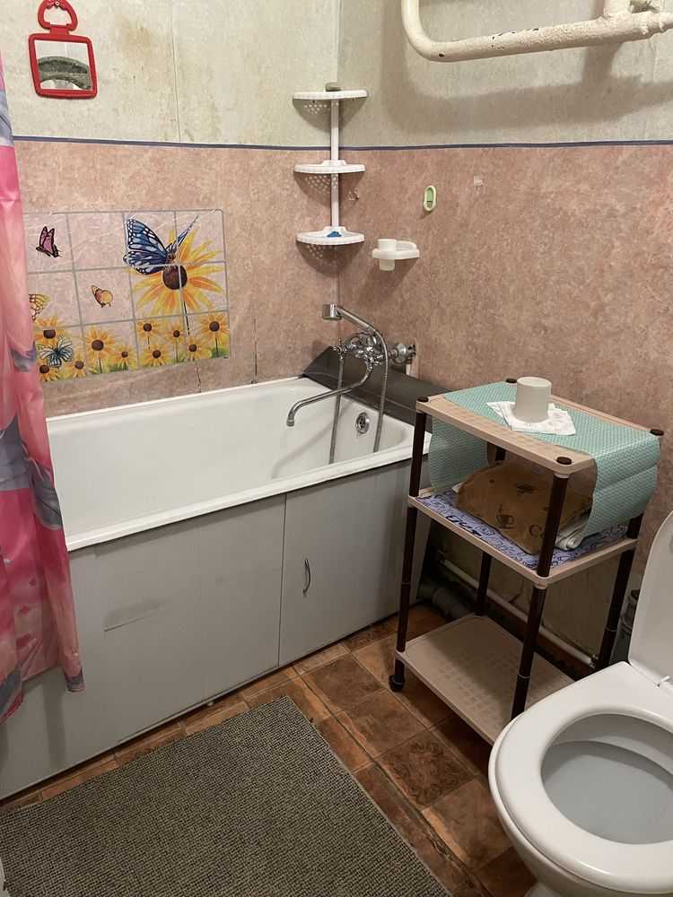 Оренда 3-кімнатної квартири 60 м², Авіаційна вул., 35