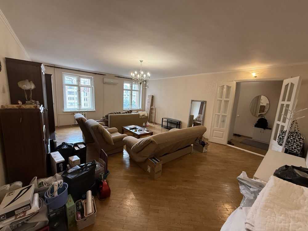 Продажа 3-комнатной квартиры 126 м², Златоустовская ул., 10/12