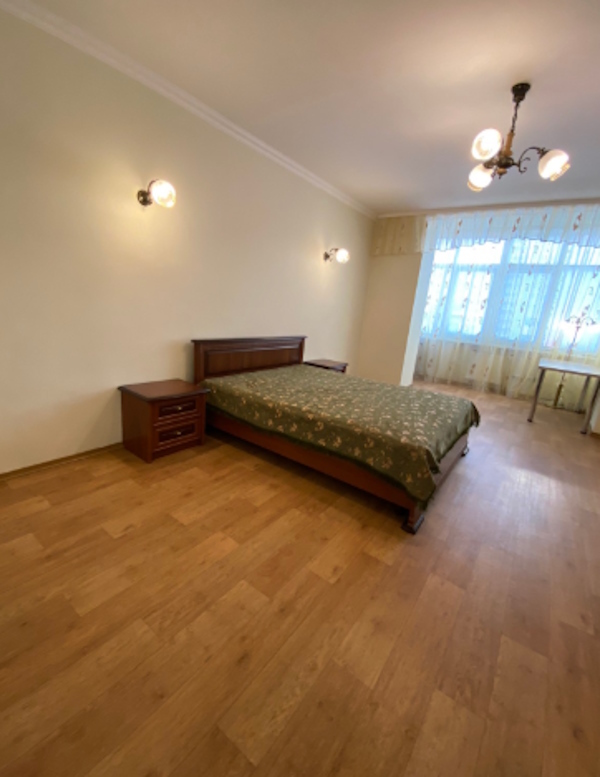 Оренда 1-кімнатної квартири 60 м², Голосіївський просп., Ломоносова вул. 58