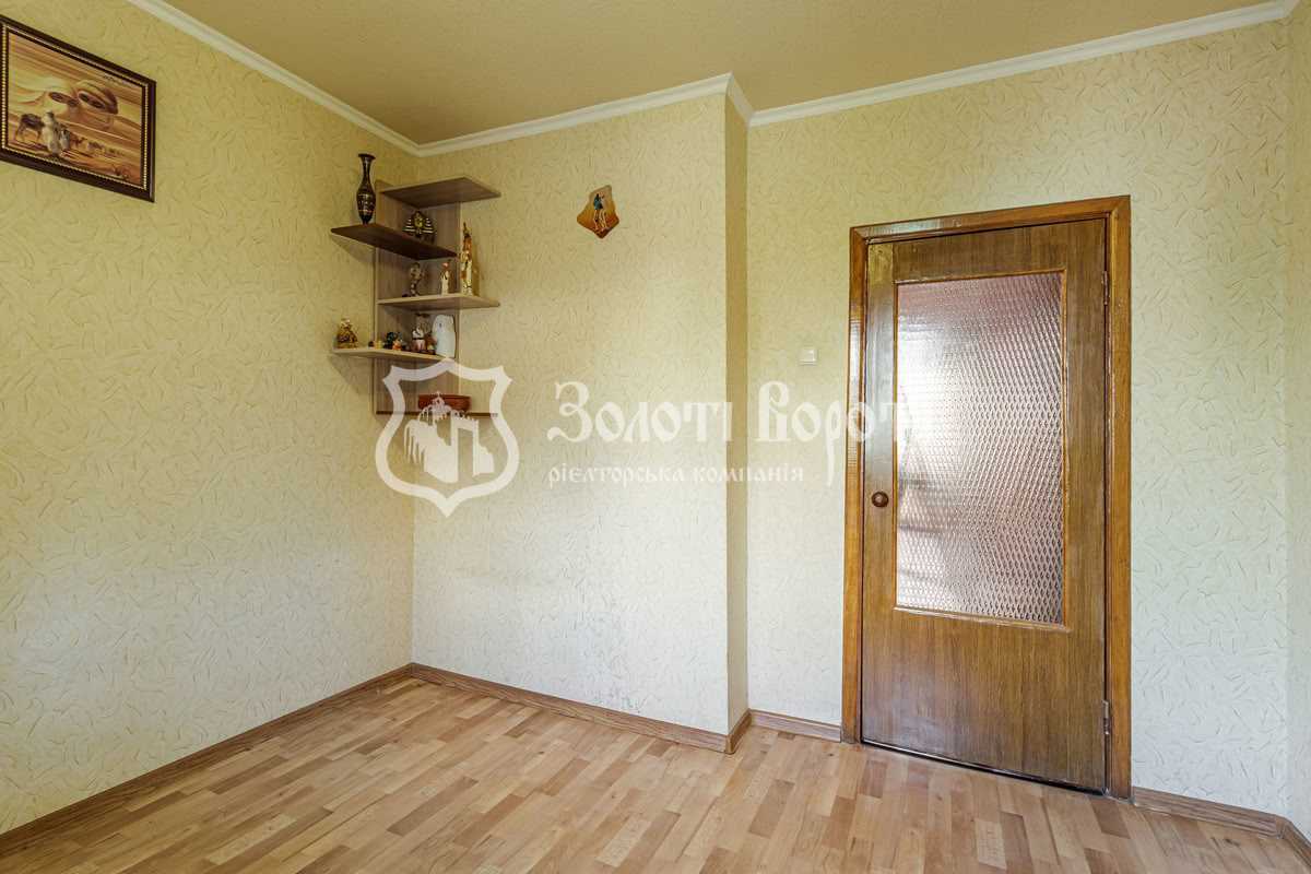 Продаж 3-кімнатної квартири 72 м², Тростянецька вул., 8