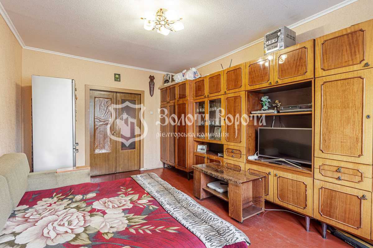 Продаж 3-кімнатної квартири 72 м², Тростянецька вул., 8