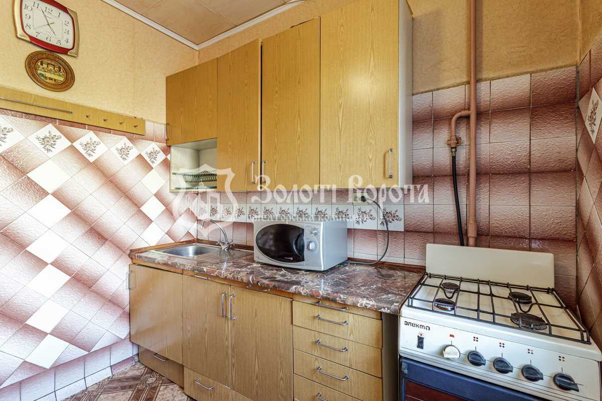 Продаж 3-кімнатної квартири 72 м², Тростянецька вул., 8