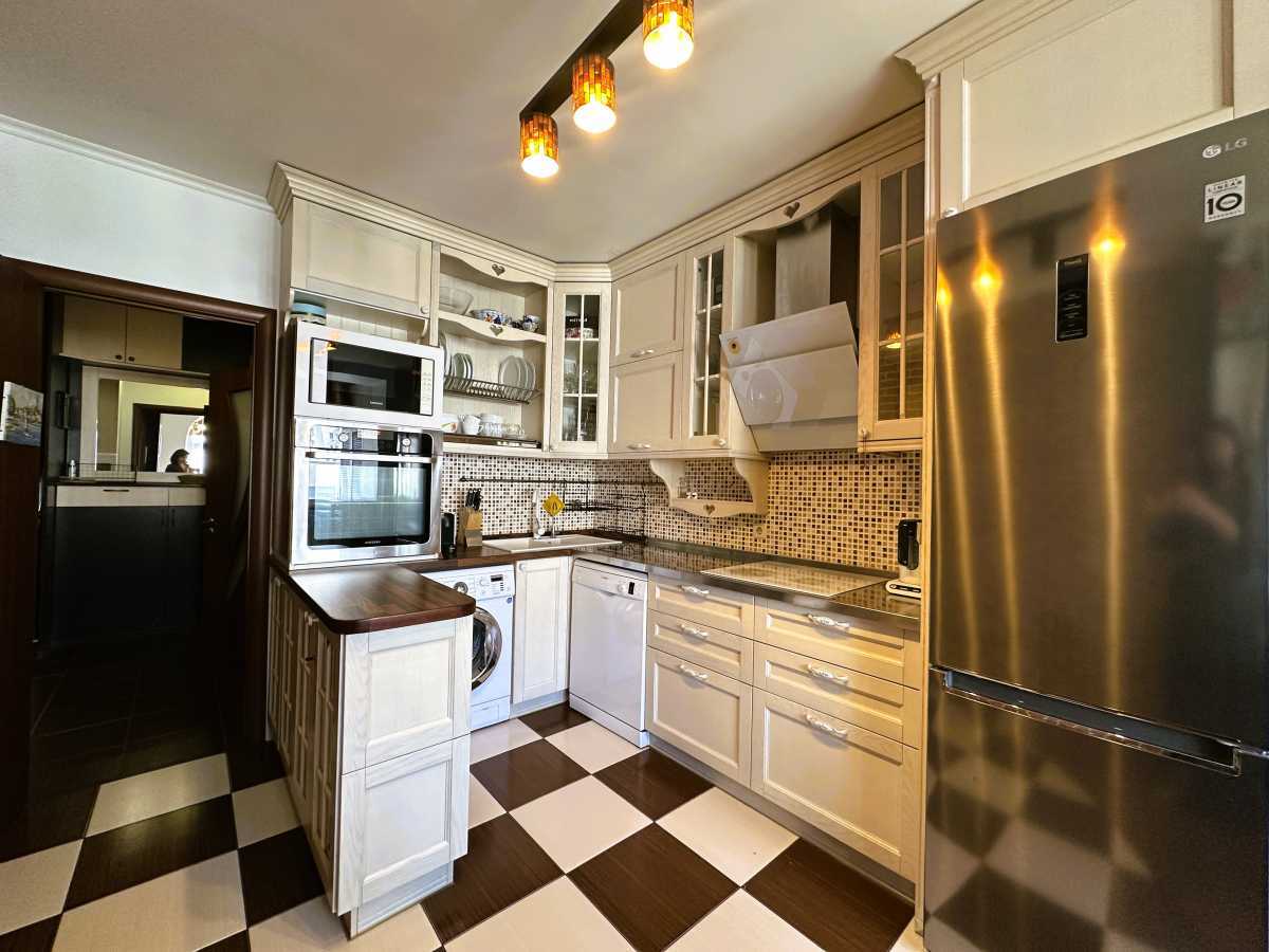 Оренда 3-кімнатної квартири 110 м², Михайла Донця вул., Ломоносова, 54а