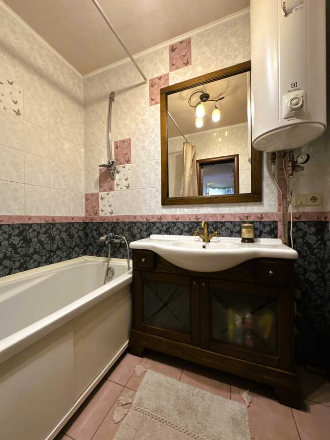 Оренда 3-кімнатної квартири 110 м², Михайла Донця вул., Ломоносова, 54а