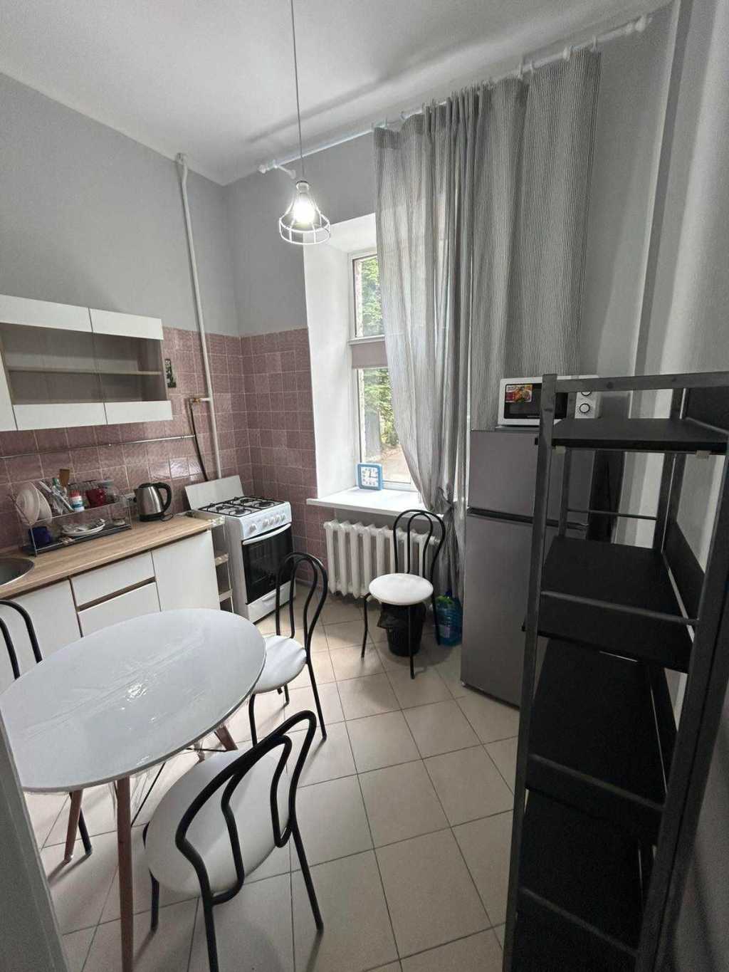 Аренда 2-комнатной квартиры 52 м², Жилянская ул., 55