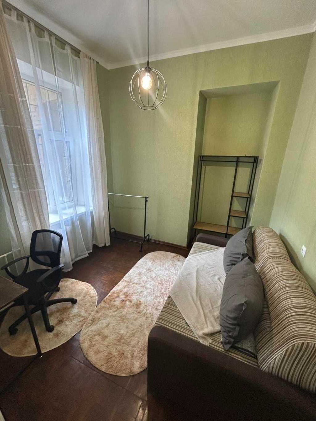 Аренда 2-комнатной квартиры 52 м², Жилянская ул., 55