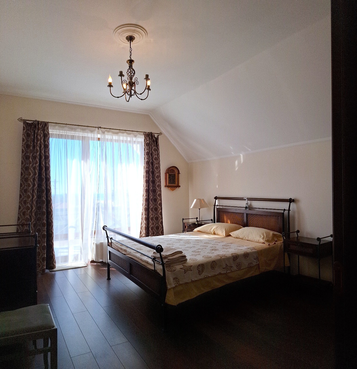 Дом посуточно 160 м², СК Коммунстрой-1