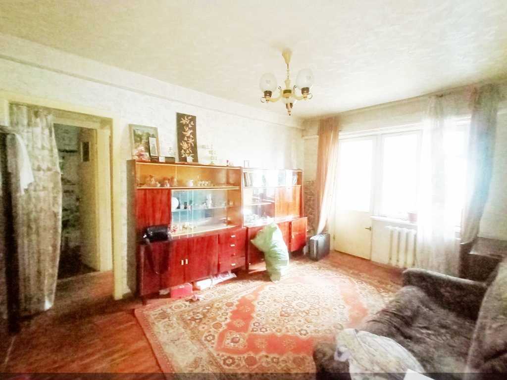 Продажа 3-комнатной квартиры 50 м², Ушинского ул., 5/1