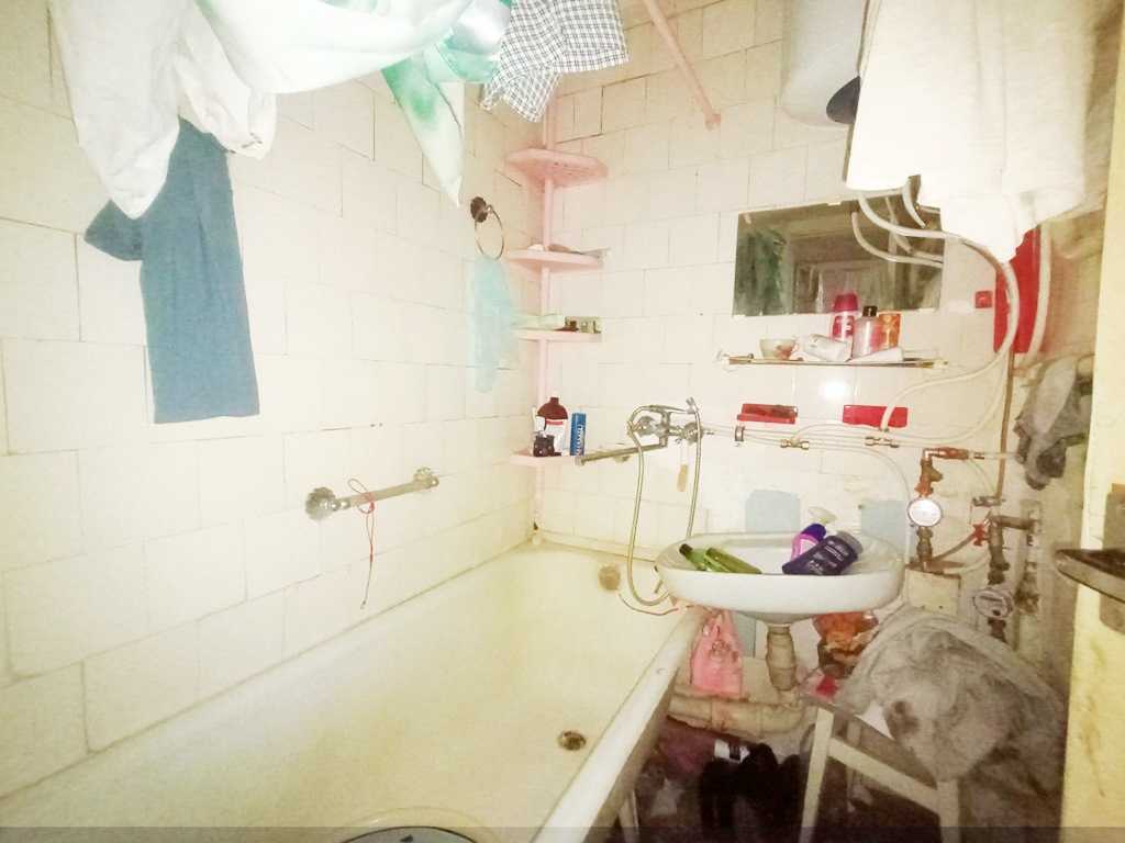 Продажа 3-комнатной квартиры 50 м², Ушинского ул., 5/1