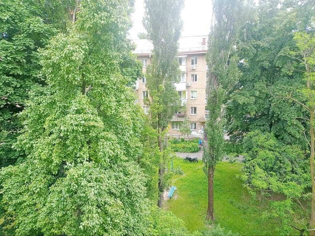 Продажа 3-комнатной квартиры 50 м², Ушинского ул., 5/1