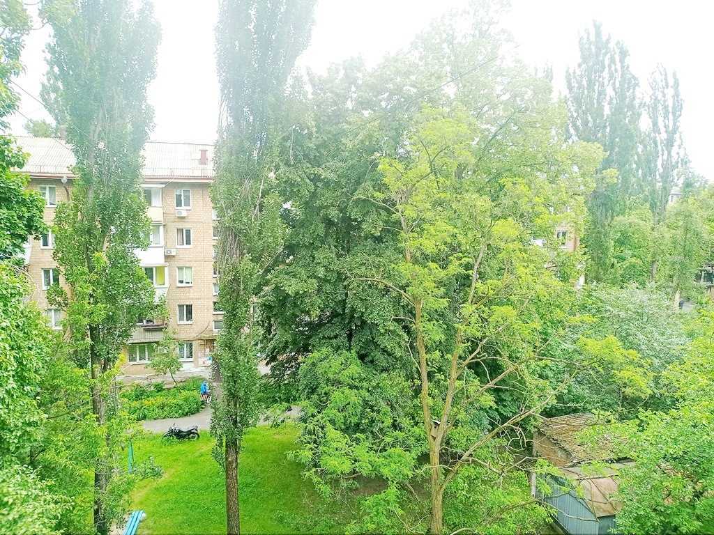 Продажа 3-комнатной квартиры 50 м², Ушинского ул., 5/1
