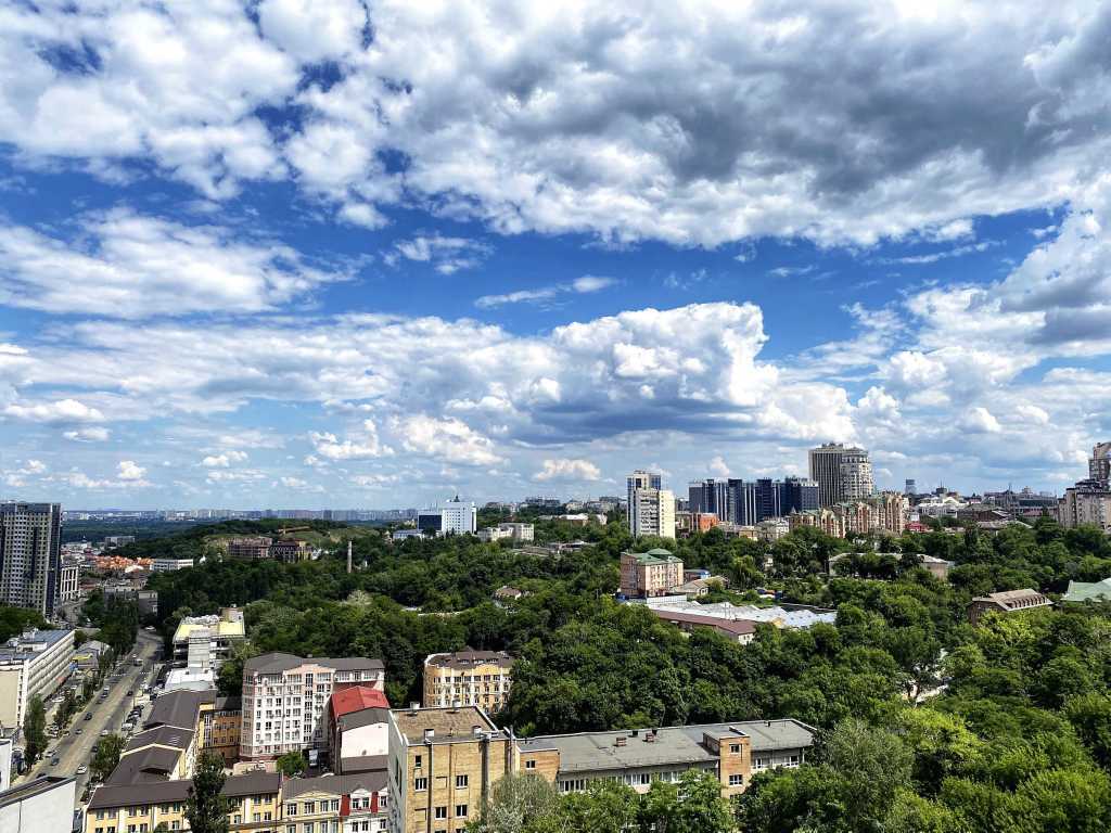 Аренда 2-комнатной квартиры 80 м², Глубочицкая ул., 32а