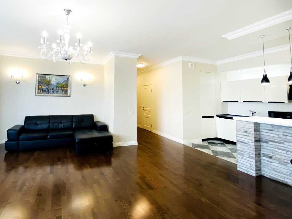 Аренда 2-комнатной квартиры 80 м², Глубочицкая ул., 32а