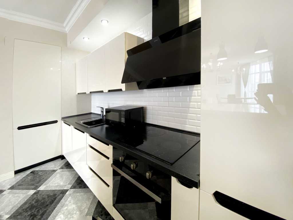 Аренда 2-комнатной квартиры 80 м², Глубочицкая ул., 32а