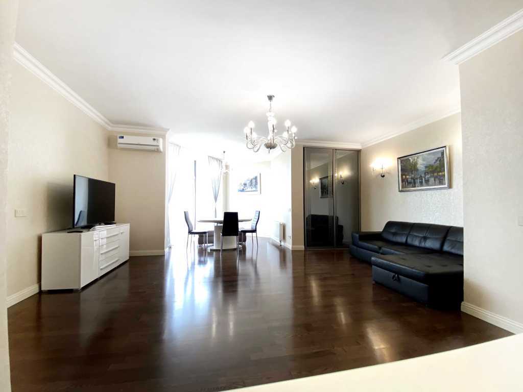 Аренда 2-комнатной квартиры 80 м², Глубочицкая ул., 32а