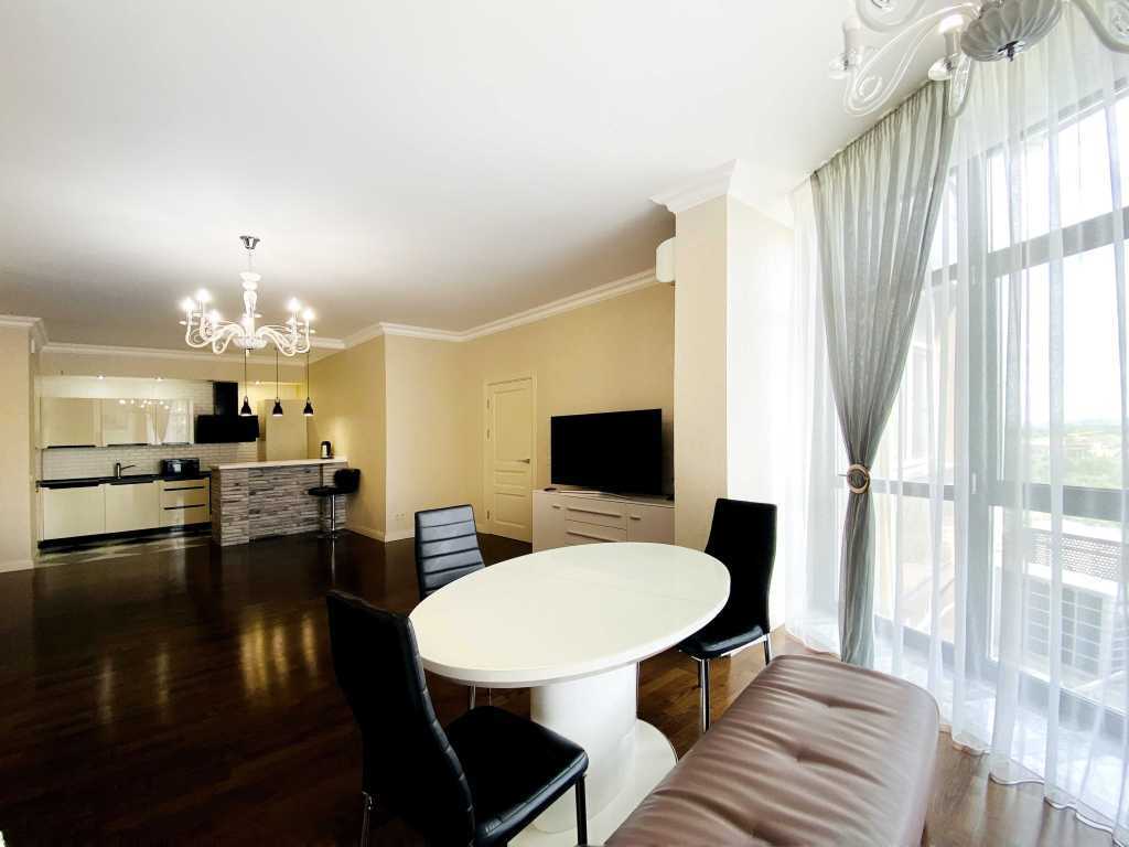 Аренда 2-комнатной квартиры 80 м², Глубочицкая ул., 32а