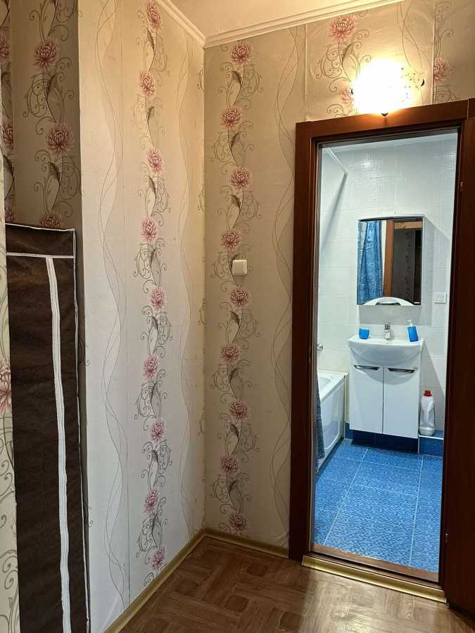 Оренда 1-кімнатної квартири 45 м², Здолбунівська вул., 13