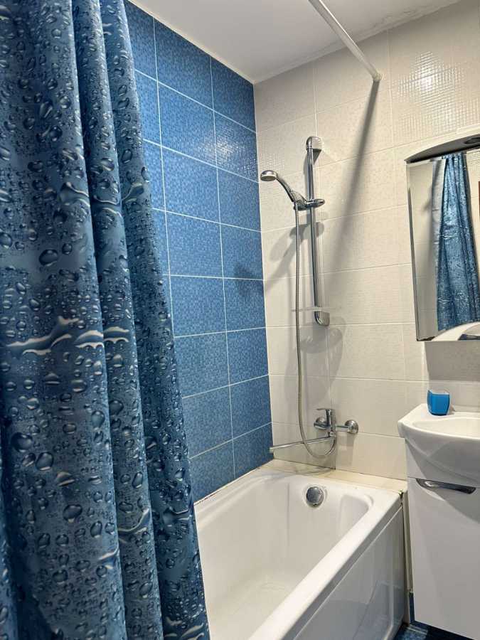 Оренда 1-кімнатної квартири 45 м², Здолбунівська вул., 13