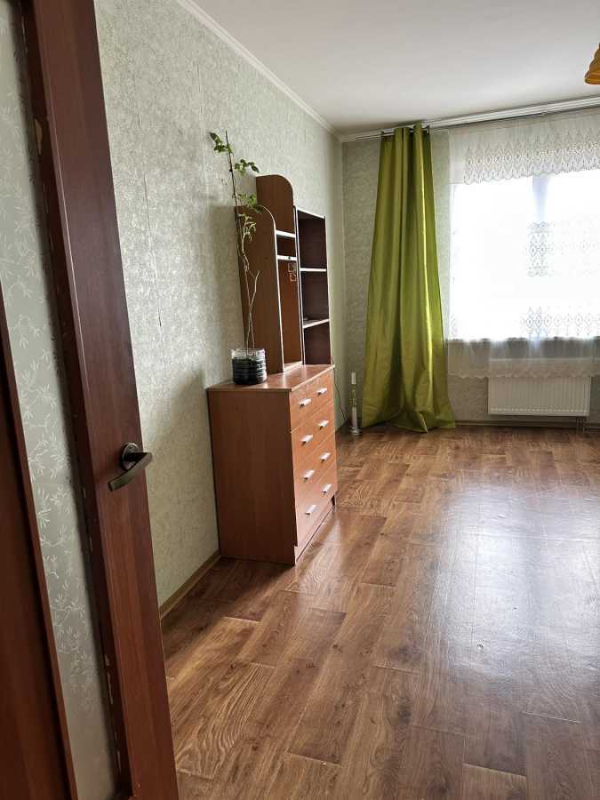 Оренда 1-кімнатної квартири 45 м², Здолбунівська вул., 13