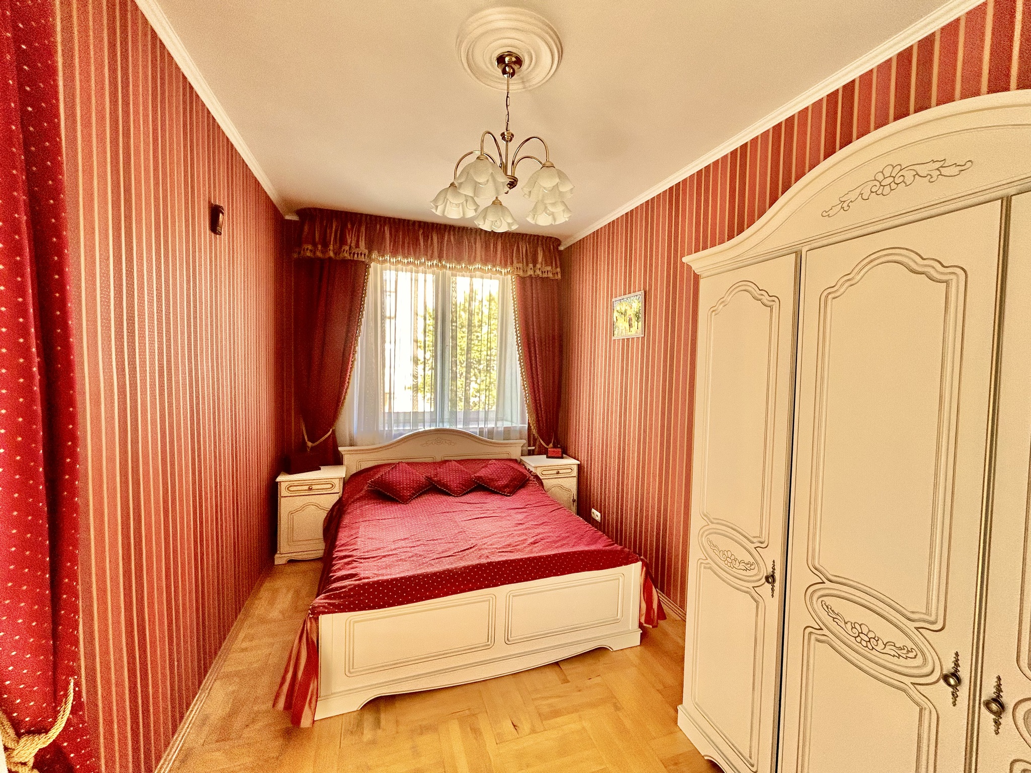Продаж 3-кімнатної квартири 66 м², Депутатська вул., 4/6