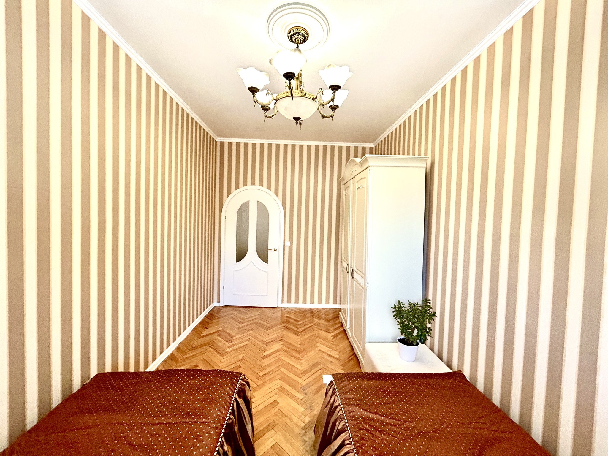 Продаж 3-кімнатної квартири 66 м², Депутатська вул., 4/6