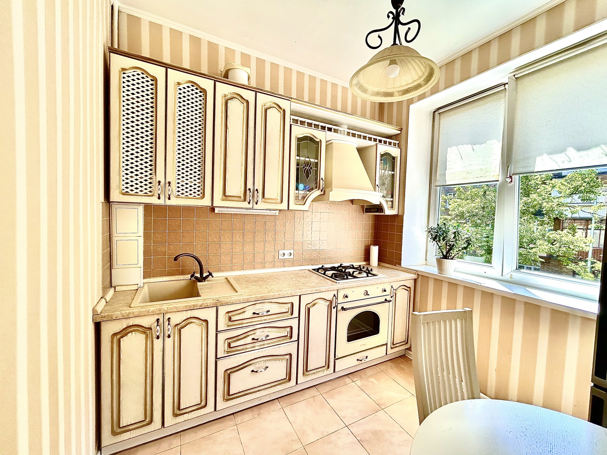 Продаж 3-кімнатної квартири 66 м², Депутатська вул., 4/6