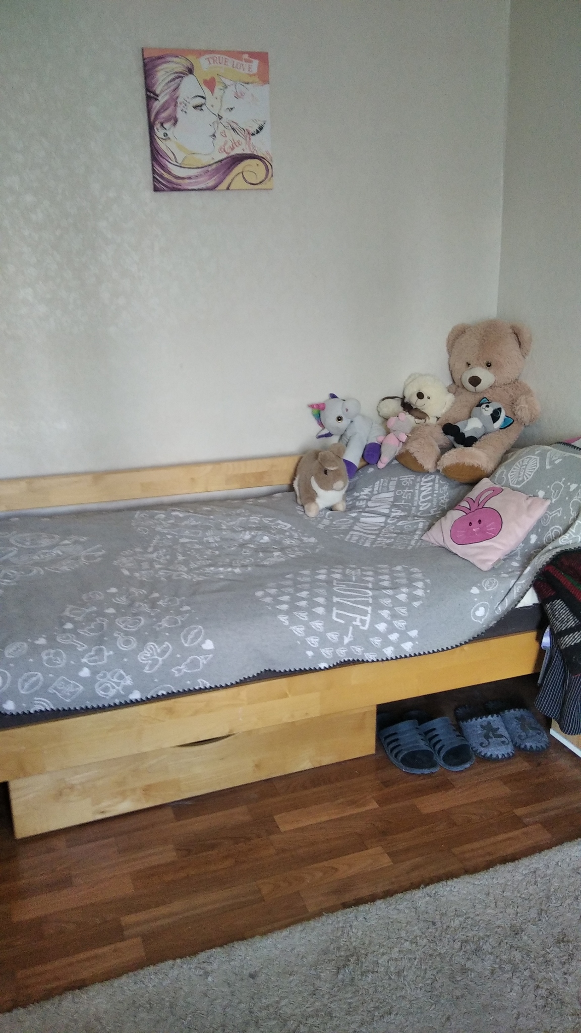 Аренда 4-комнатной квартиры 60 м², Ромена Роллана бул.