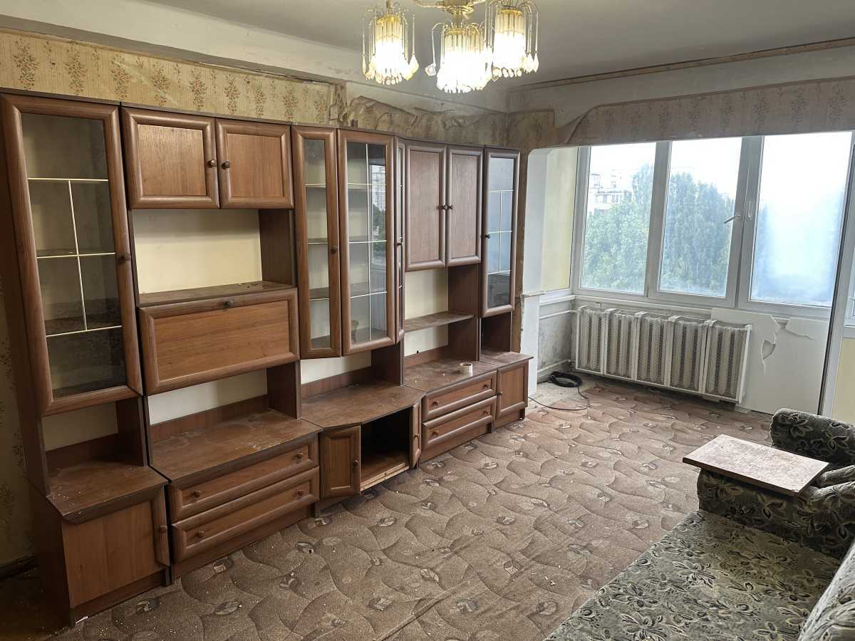 Продаж 3-кімнатної квартири 57 м², Волгоградська вул., 37