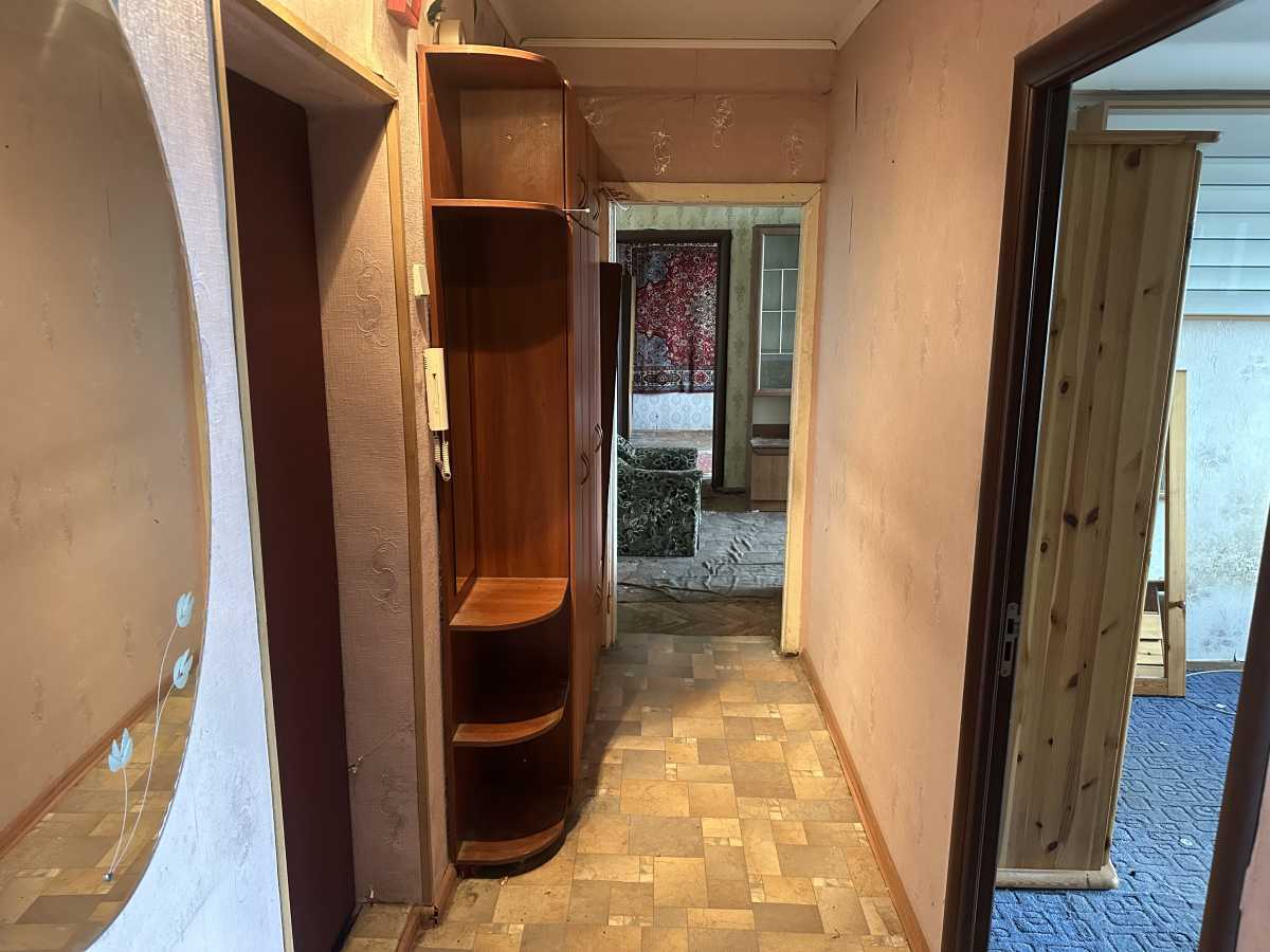 Продаж 3-кімнатної квартири 57 м², Волгоградська вул., 37