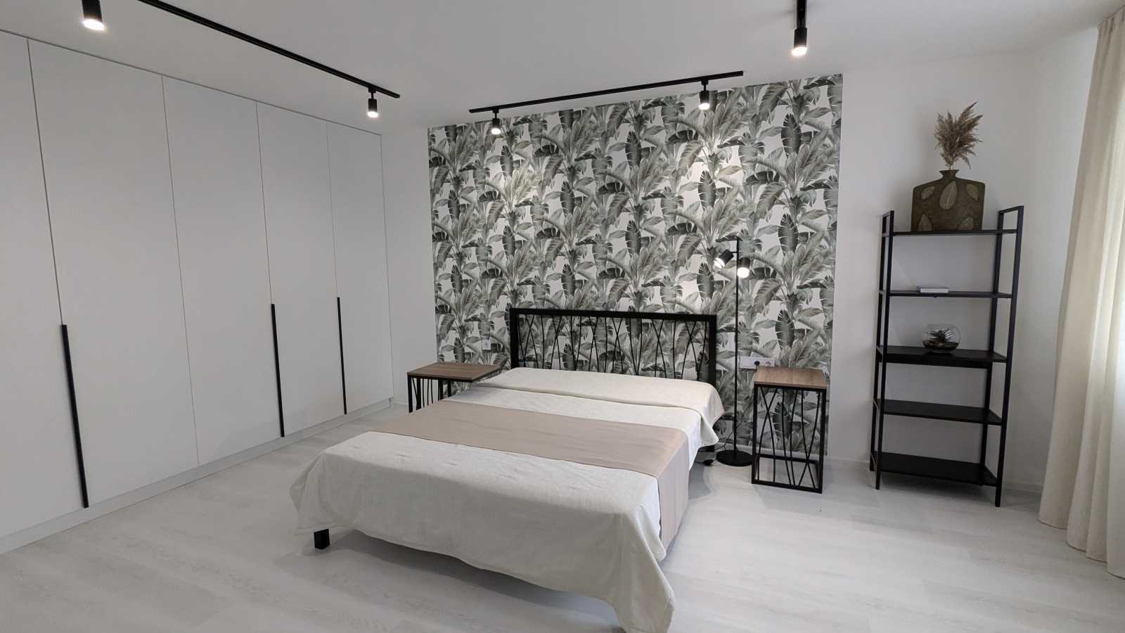 Продажа 1-комнатной квартиры 40 м², Михаила Максимовича ул., 32Б