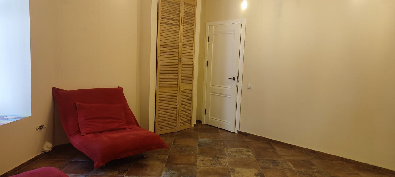 Оренда 4-кімнатної квартири 130 м², Канатная вул., 28